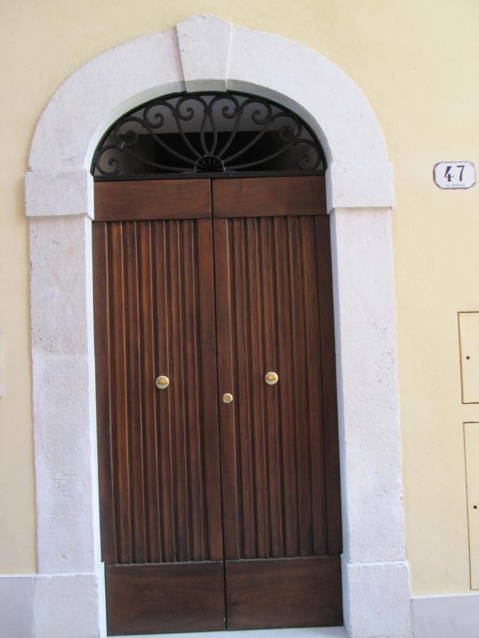 B&B Regina Margherita L'Aquila Luaran gambar