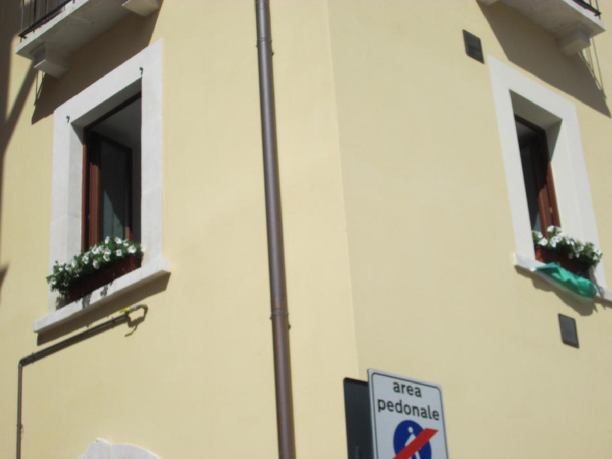 B&B Regina Margherita L'Aquila Luaran gambar