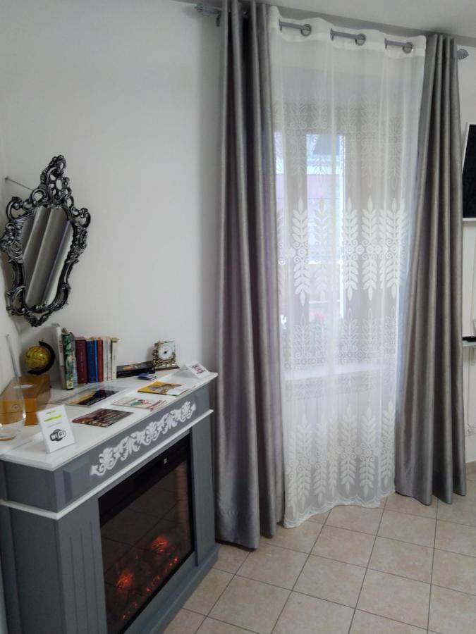 B&B Regina Margherita L'Aquila Luaran gambar